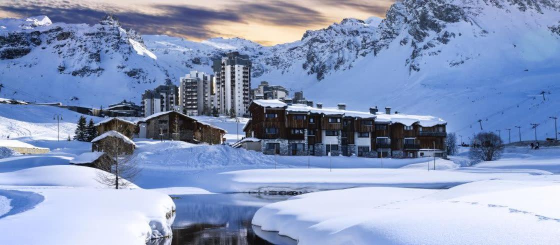 Charmant Studio Aux Pieds Des Pistes Vue Sur La Montagne Tignes Luaran gambar